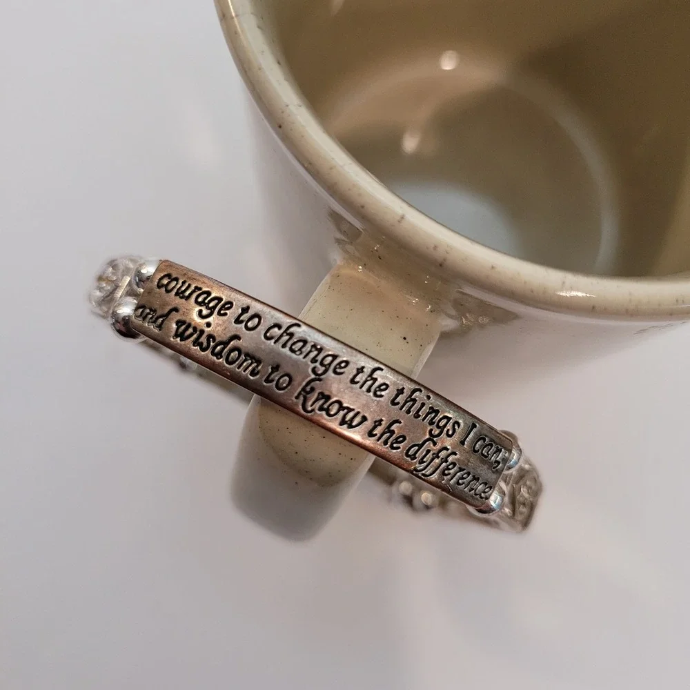 Serenity Prayer Bracelet Womens Silver‎ Tone Stretch Filigree Charm AA 12 step